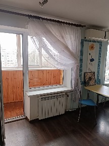 Затишна квартира по вулиці Симиренка 7а