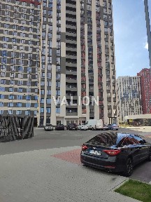 Продаж 2 квартира ЖК Варшавський + вул. А. Олеся 10.