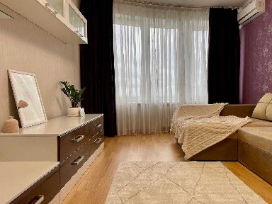 Без комісії! Осокорки, Дніпровська набережна 26А, 1-кім 46м2, ремонт, генератор