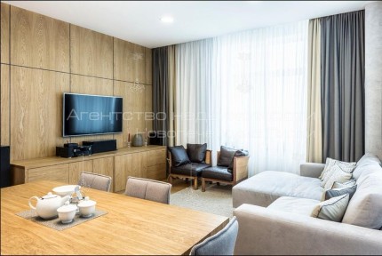Продаж гарноі 3к квартири 115 м2 ЖК Новопечерські Липки Верхогляда 11