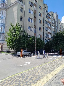 Продаж 3-кім. на просп. Берестейський 96 від власника