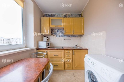1к. 32м2 Олексіївка (м. Алексеевская, ул. Ахсарова 17) 126499 - Оренда квартири Харків - RE-126499