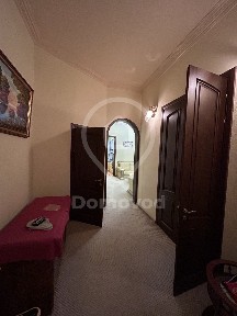 Сдам 4К-Кваритру, Центр, м. Ярослава Мудрого 5мин. шагом.