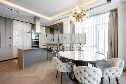 Продаж 4к квартири, ЖК Бульвар Фонтанів, вул. Саперне поле, 3