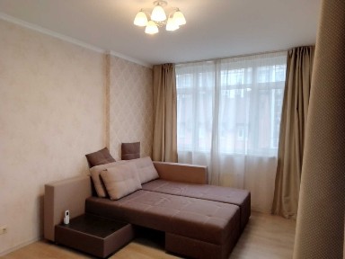 Здається в оренду без комісії 2-х к. кв. вул. Райдужна, 50, Дніпровський район