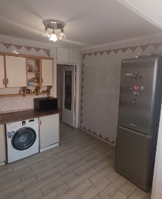 Затишна 3 кім квартира на Оболоні.