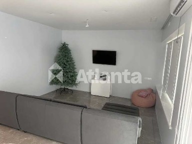 Стильный одноэтажный дом-дуплекс 170 м²