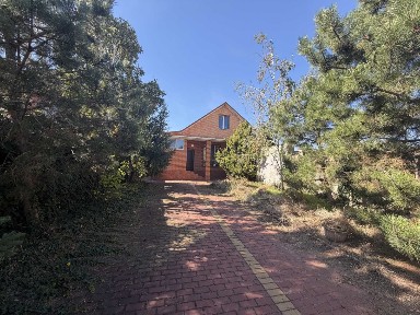 Продається капітальний будинок (120 кв. м) у с. Санжейка, поряд з морем.