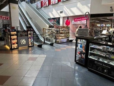 Оренда ТЦ Сріблястий м. Львів вул. Патона 37 (6 м. кв. )