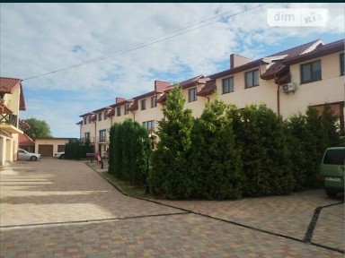 Продаж 2 поверхового таунхауса з ділянкою на 125 соток, 125.6 кв. м, 3 кімнати, на вул. Незалежності • ID 35089256