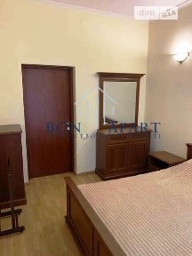 Довготривала оренда 2к квартири на вул. Хрещатик 21 • ID 35090375