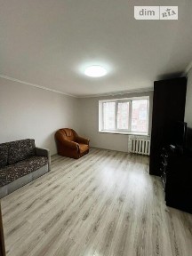 Продаж 2к квартири 46.3 кв. м на вул. Коновальця Євгена 32 • ID 35090430