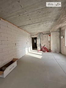 Продаж 3к квартири 83 кв. м на вул. Іванова 16 • ID 35090275
