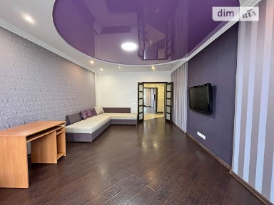 Продаж 3к квартири 97 кв. м на вул. Плугова 4А • ID 35089376