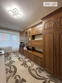 Продаж 1к квартири 29 кв. м на вул. Надзбручанська 2 • ID 35091620