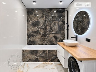 Продаж 2к квартири 62 кв. м на вул. Одеська 3 • ID 35091308
