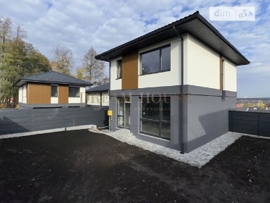 Продаж 2 поверхового будинку з ділянкою на 4 сотки, 180 кв. м, 4 кімнати, на вул. Незалежності 45 • ID 35091789