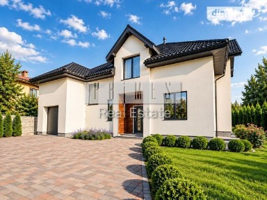 Продаж 2 поверхового будинку з верандою і ділянкою на 9 соток, 280 кв. м, 5 кімнат, на вул. Північно-Озерна • ID 35091050