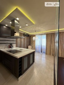 Продаж 3к квартири 95.1 кв. м на вул. Закарпатська 38 • ID 35090892