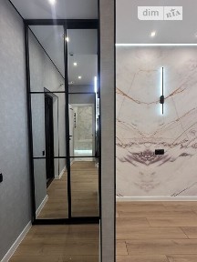 Продаж 2к квартири 42 кв. м на вул. Краснова 1Д • ID 35090967