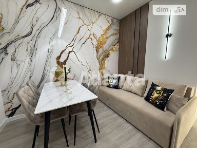 Продаж 1к квартири 42 кв. м на вул. Краснова • ID 35090960