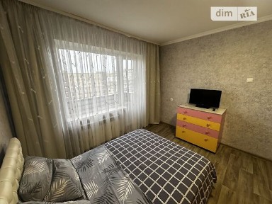 Довготривала оренда 2к квартири на просп. Героїв 37 • ID 35092456