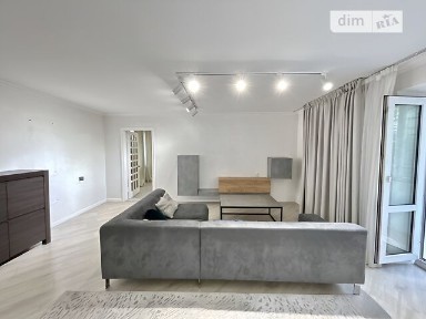 Продаж 2к квартири 85 кв. м на вул. Академічна • ID 35092455