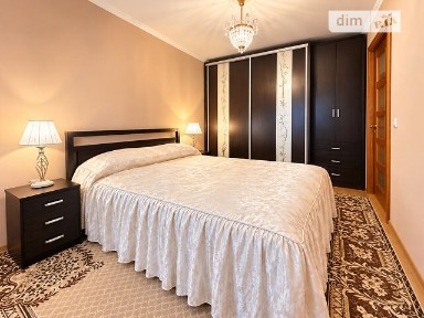 Продаж 2к квартири 48.5 кв. м на вул. Галицького Данила 1 • ID 35092345