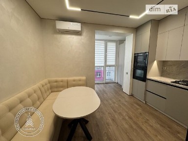 Продаж 2к квартири 58.3 кв. м на вул. Академіка Заболотного 11В • ID 35089387