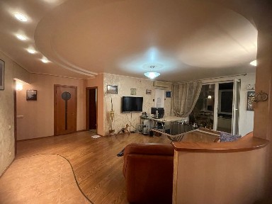 Оренда 3-кімнатної квартири 100 м², Січових Стрільців вул.