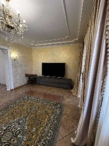 Аренда дома в Совиньоне, 180 м², 1 минута от пляжа Восход