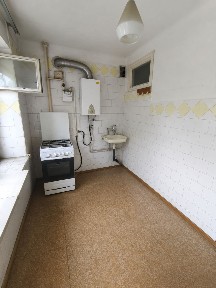 Продаж 2х кім, Степани Бандери/Хлібна