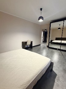 Продам 2-х ком 60м2, ж/м Тополь Зап шоссе, кирпичный дом