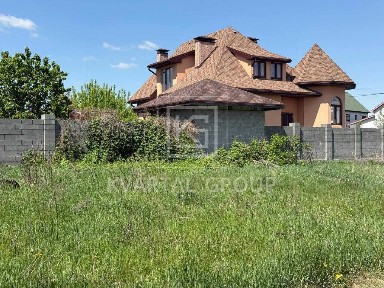 Продаж просторого будинку 180 м² з гаражем та укриттям, ділянка 11 соток в Блиставиці!