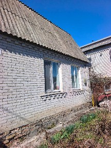 Продаж будинку Нещереві. Зроблений ремонт, піч, свердловина, світло.