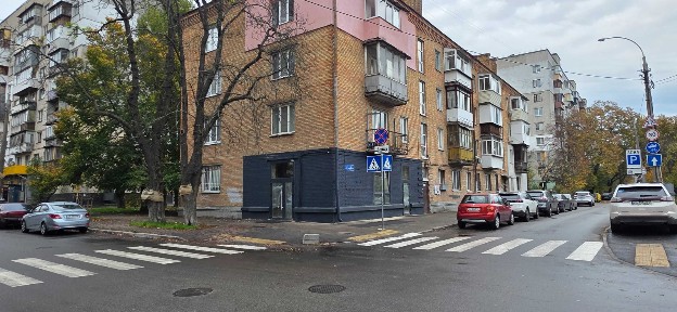 Оренда торговельного приміщення м. Київ, вул. Сім'ї Ідзіковських 23, Солом'янський р-н