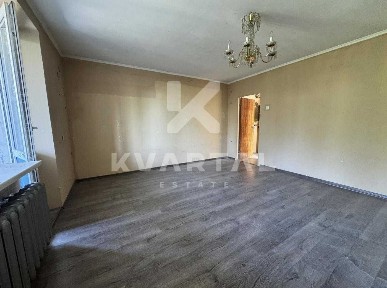 Продається 1-кімнатна квартира біля Бучанського парку з газом