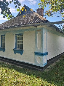 Продам будинок у селі Карабчиїв Житомирської обл. 150 км від Києва