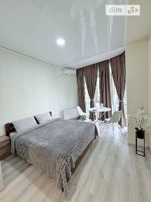 Довготривала оренда 1к квартири на плато Аркадійське 5/2 • ID 35092883