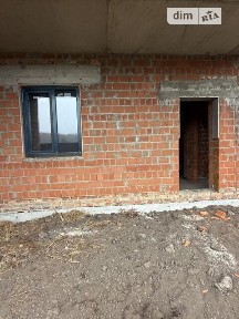 Продаж 2 поверхового будинку 150 кв. м, 3 кімнати, на вул. Шкільна 8 • ID 35093232