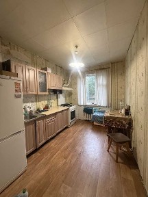 Продаж 3-кімнатної квартири 66 м², Європейська (Жовтнева) вул., 6
