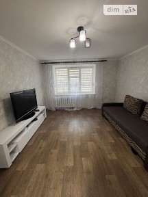 Довготривала оренда 2к квартири на вул. Нечуя-Левицького 12 • ID 35093731