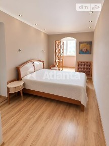 Продаж 3к квартири 79 кв. м на вул. Сегедська • ID 35094744