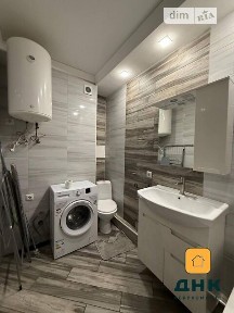 Продаж 1к квартири 38 кв. м на вул. Басейна 6А • ID 35094312