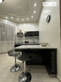 Продаж 3к квартири 97 кв. м на вул. Канатна 75, кв. 5 • ID 35093726