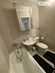 Довготривала оренда 2к квартири на вул. Маккейна Джона 9 • ID 35095479