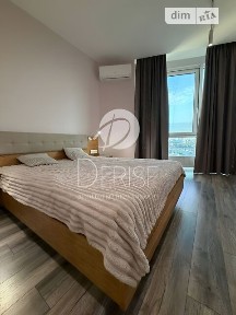 Продаж 1к квартири 53 кв. м на просп. Берестейський 26 • ID 35096441