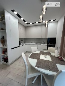 Продаж 2к квартири 69 кв. м на вул. Регенераторна 4 • ID 35096102