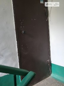 Продаж офісного приміщення 42.8 кв. м. на 1 поверсі на Григорія Богослова Святителя 7, чотириповерхова будівля • ID 35095952