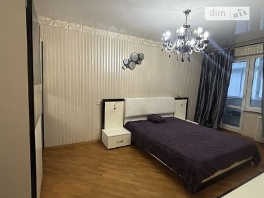 Продаж 2к квартири 50 кв. м на вул. Академіка Корольова • ID 35095979
